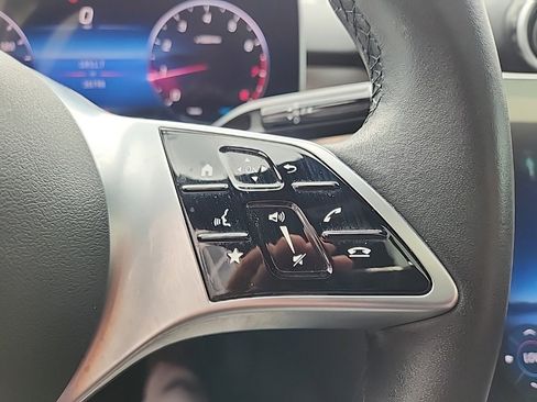 Used 2024 Mercedes-Benz C 300 Sedan image 32