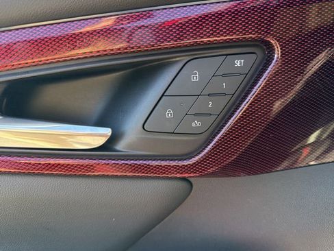 Used 2024 Chevrolet Traverse RS w/ LPO, Floor Liner Package image 10