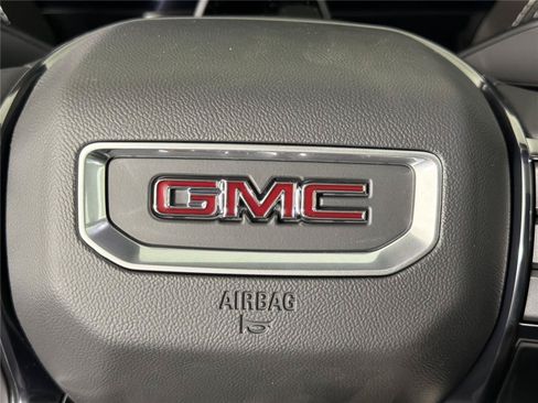 New 2026 GMC Yukon AT4 Ultimate w/ LPO, Floor Liner Package AWD/4WD image 27