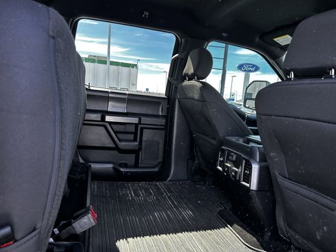 Used 2019 Ford F150 XLT w/ Equipment Group 302A Luxury image 11