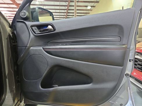 Used 2025 Dodge Durango GT AWD/4WD image 31