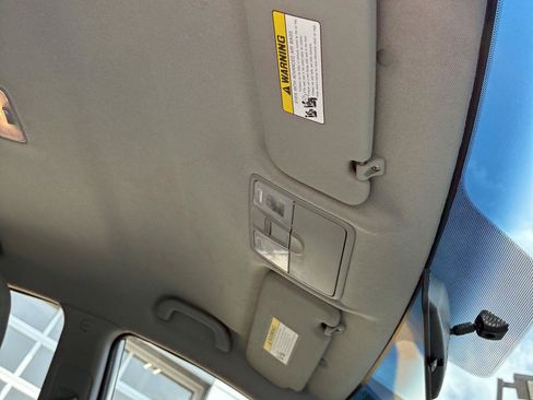 Used 2014 Hyundai Accent GS FWD image 23