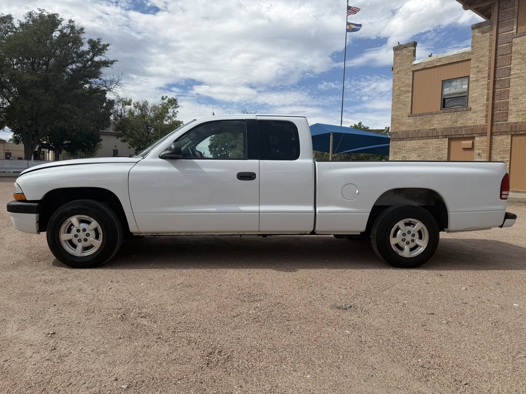 Used 2001 Dodge Dakota 2WD Club Cab image 4