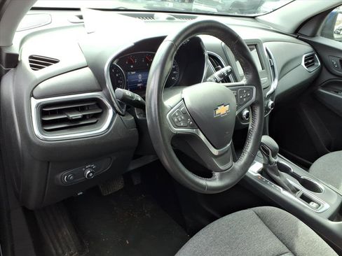 Used 2022 Chevrolet Equinox LT image 8
