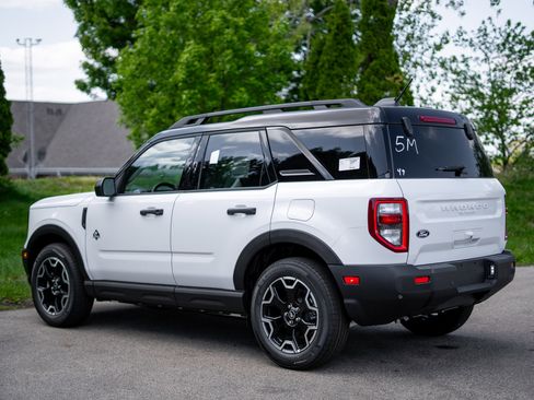 New 2026 Ford Bronco Sport Outer Banks AWD/4WD image 7