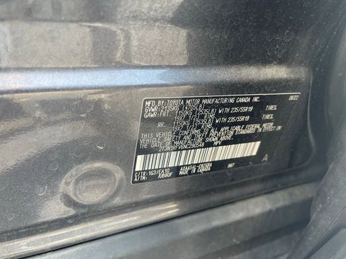 Used 2022 Toyota RAV4 Limited w/ Limited Grade Weather Package image 6