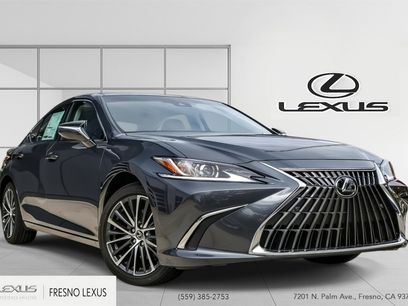 New 2025 Lexus ES 300h w/ Premium Package