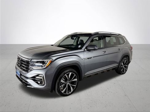 Certified 2024 Volkswagen Atlas SEL Premium R-Line AWD/4WD image 2