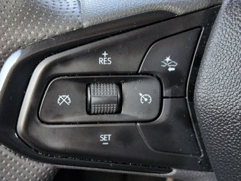 Used 2025 Chevrolet TrailBlazer LT AWD/4WD image 20