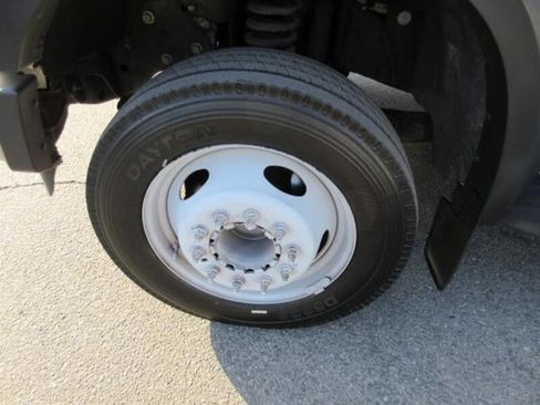 Used 2008 Ford F450 2WD Regular Cab Super Duty image 4