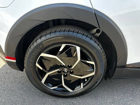 Used 2024 Hyundai Ioniq 5 SEL RWD image 11
