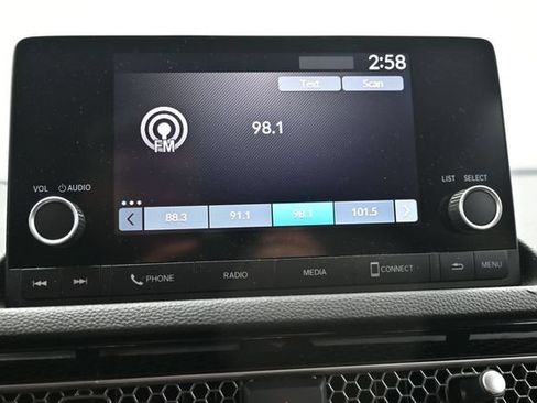 Used 2023 Honda Civic Sport image 14