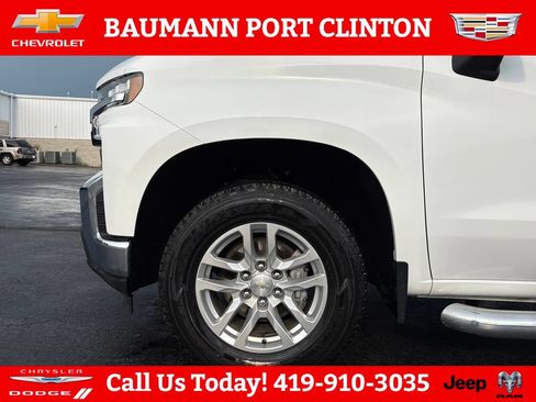 Used 2021 Chevrolet Silverado 1500 LT AWD/4WD image 27