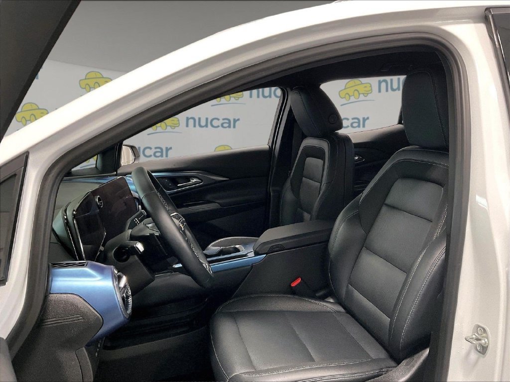 Used 2024 Chevrolet Equinox EV LT w/ LPO, Active Package FWD image 10