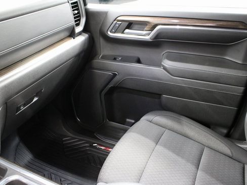 Used 2024 Chevrolet Silverado 1500 LT Trail Boss image 21