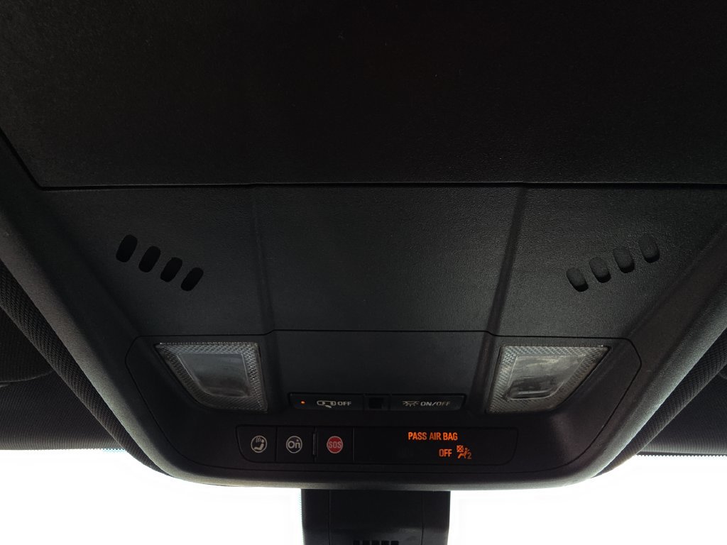 Used 2022 Chevrolet Equinox RS w/ LPO, Floor Liner Package FWD image 24