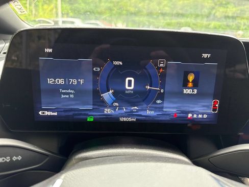 Used 2025 Chevrolet Equinox EV LT FWD image 15