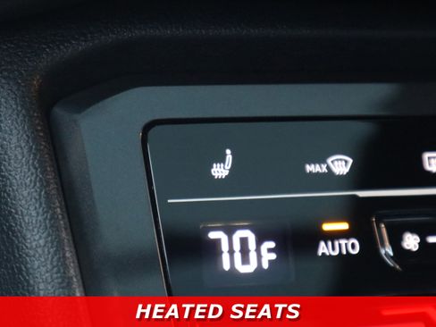 Used 2023 Volkswagen Tiguan SE R-Line image 22