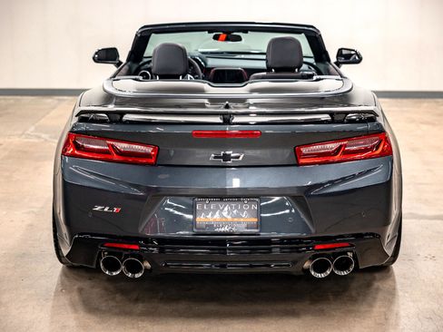 Used 2018 Chevrolet Camaro ZL1 image 30