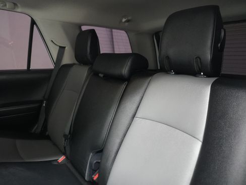 Used 2020 Toyota 4Runner SR5 Premium w/ Moonroof Package RWD image 14