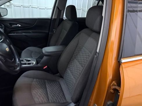 Used 2018 Chevrolet Equinox LT w/ Sun & Infotainment Package FWD image 29