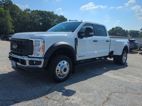 Used 2025 Ford F450 XL w/ 360-Degree Camera Package AWD/4WD image 6