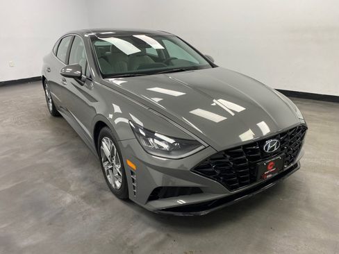 Used 2022 Hyundai Sonata SEL w/ Convenience Package image 7