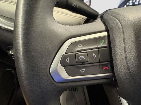 Used 2024 Jeep Compass Limited AWD/4WD image 27