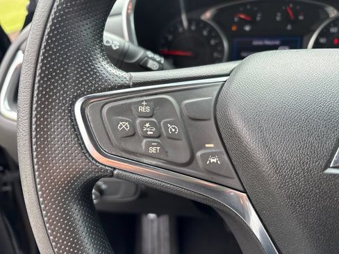 Used 2021 Chevrolet Equinox LT AWD/4WD image 15
