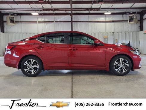 Used 2021 Nissan Sentra SV w/ Trunk Package image 6