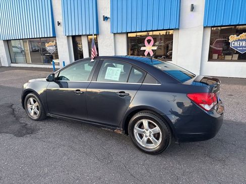 Used 2014 Chevrolet Cruze LT image 12