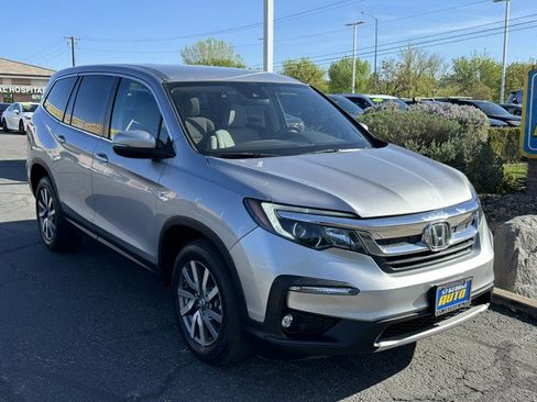 Used 2021 Honda Pilot EX image 1