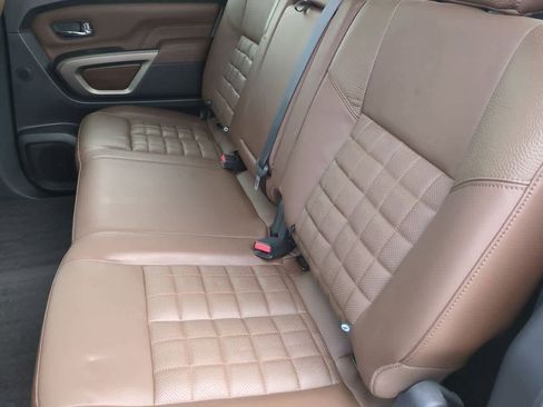 Used 2021 Nissan Titan Platinum Reserve w/ Moonroof Package image 19