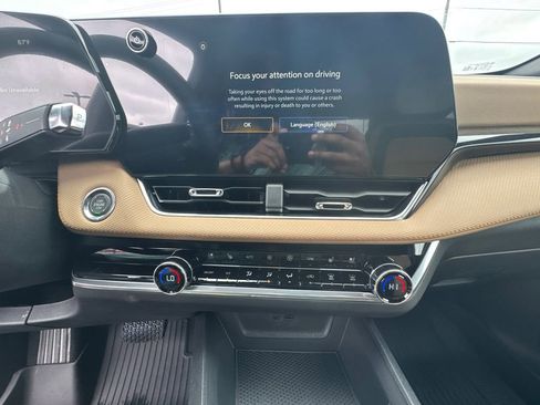 New 2026 Chevrolet Equinox ACTIV FWD image 30