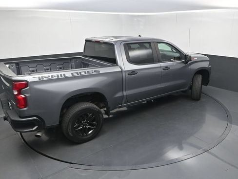 Used 2021 Chevrolet Silverado 1500 Custom Trail Boss AWD/4WD image 29
