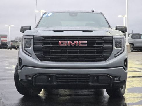 Used 2024 GMC Sierra 1500 Elevation image 13