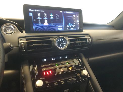 Used 2023 Lexus IS 350 F Sport RWD image 29