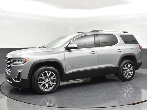 Used 2023 GMC Acadia SLT FWD image 15