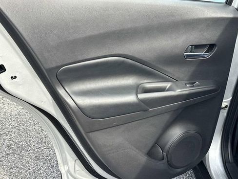 Used 2020 Nissan Kicks SR w/ SR Premium Package image 26