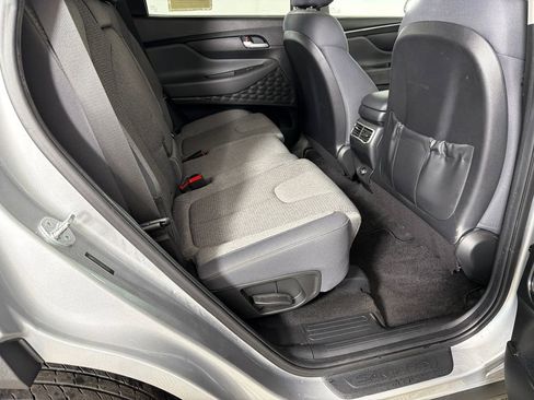 Used 2023 Hyundai Santa Fe SEL AWD/4WD image 16