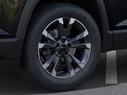 New 2026 Chevrolet Equinox RS w/ Convenience Package III FWD image 9