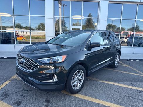Used 2024 Ford Edge SEL w/ Convenience Package AWD/4WD image 1
