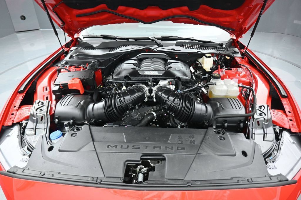 Used 2025 Ford Mustang GT Premium RWD image 45