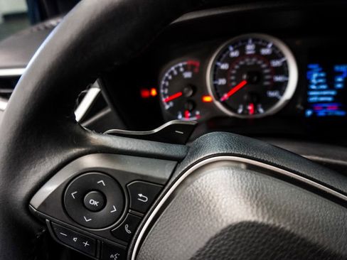 Used 2022 Toyota Corolla SE FWD image 17