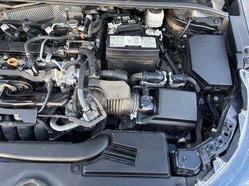 Used 2024 Toyota Corolla LE image 32