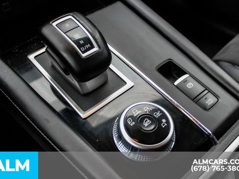 Used 2024 Mitsubishi Outlander SE image 36