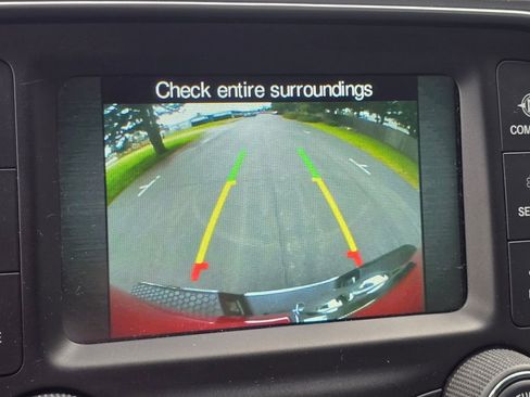 Used 2017 RAM 2500 Tradesman w/ Chrome Appearance Group image 35