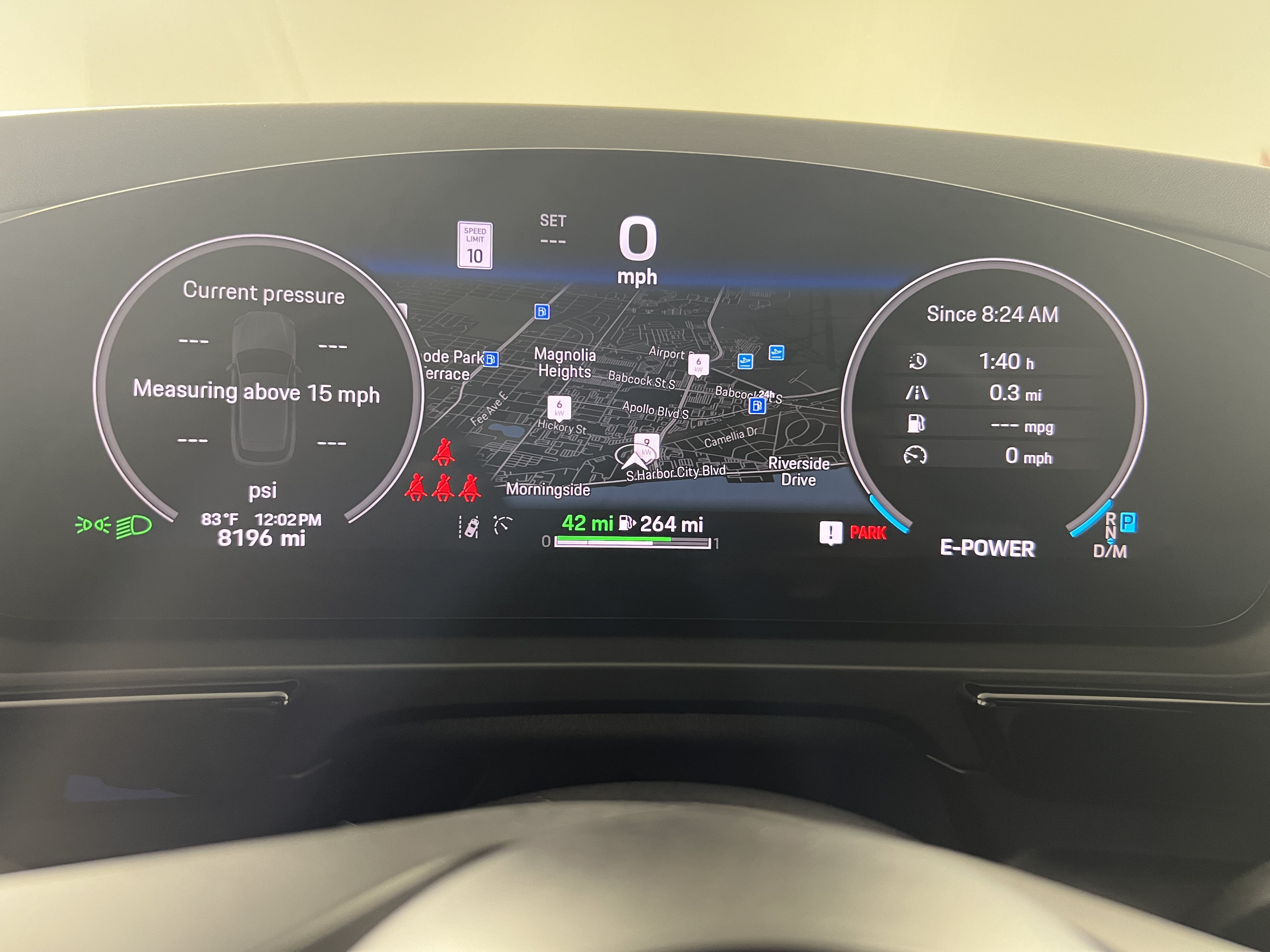 Certified 2025 Porsche Cayenne E-Hybrid AWD/4WD image 18