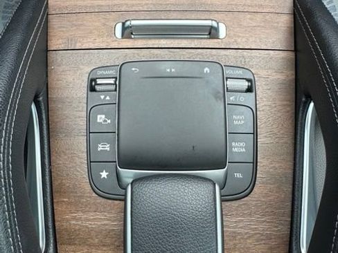 Used 2022 Mercedes-Benz GLS 450 4MATIC image 40