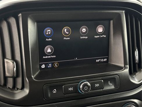 Used 2022 Chevrolet Colorado W/T RWD image 41